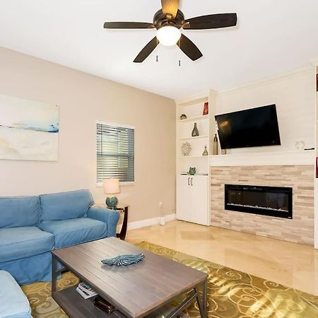 Las Olas Villa With Heated Salt Water Pool Fort Lauderdale Exterior foto